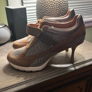 Sneex Elegant Brown Mesh Women's Heels